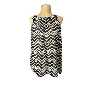 B. Wear Womens Chevron Pleated Keyhole Back Sleeveless Blouse Black White Large